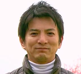 ゴルフコーチ 室屋修一